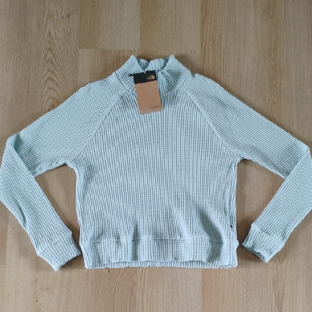 The North Face Women's Soft Blue Turtleneck Sweater *NWT*